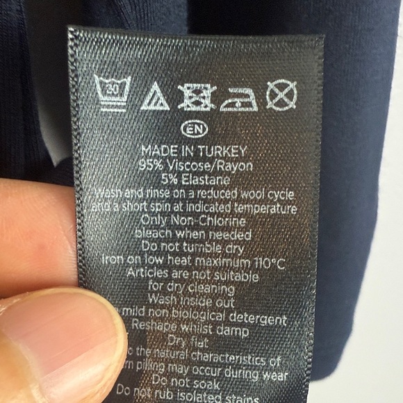 Hobbs London Elegant Navy 3/4 Sleeve Scoop Neckline Slim Fit Casual Med Blouse - Picture 9 of 11